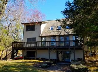 1168 Aquarius Dr, Lake Ariel, PA 18436