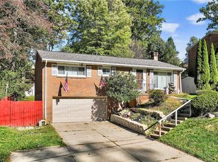 332 Holiday Park Dr, Pittsburgh, PA 15239