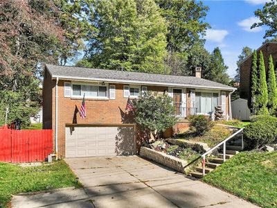 332 Holiday Park Dr, Pittsburgh, PA, 15239