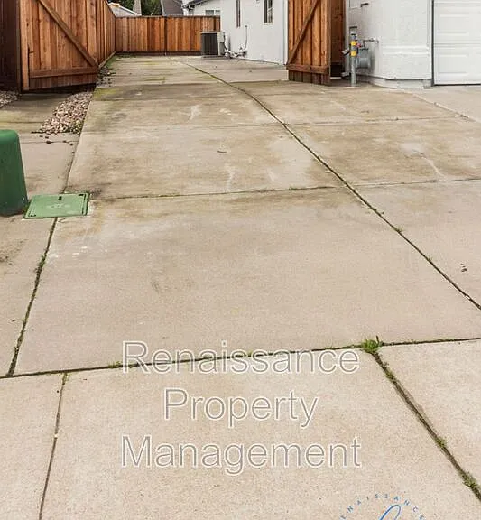 1539 Abrew Way — Photo 37