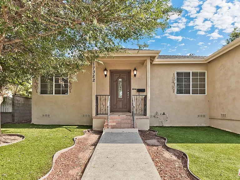 17322 Martha St — Photo 1