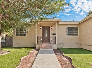 17322 Martha St, Encino, CA 91316