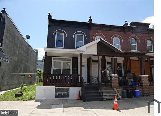 2nd image of 1236 W Airdrie St #2