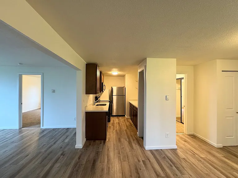 North Highland Court — Photo 34