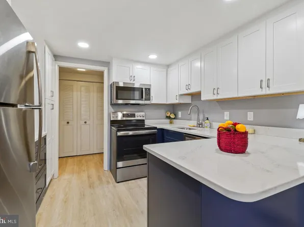 3362 Gleneagles Dr #71-1D, Silver Spring, MD 20906