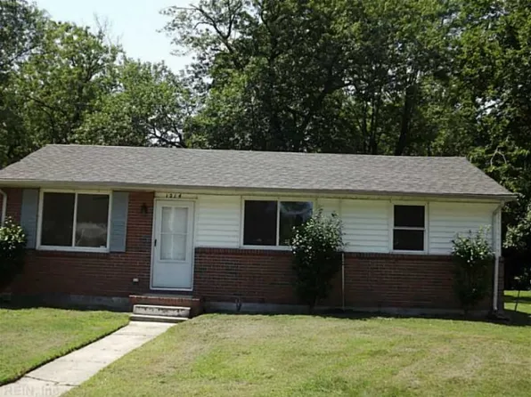1214 Drayton Ct, Chesapeake, VA 23324