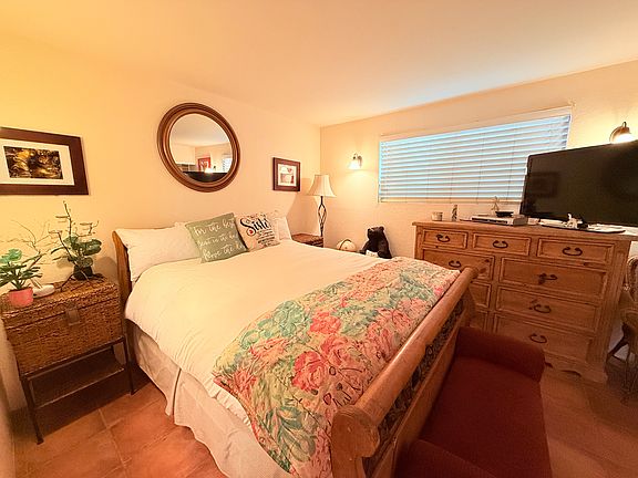 2nd image of 3375 Foothill Rd Unit 413