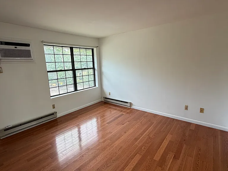 8 Sewall Ave #212 — Photo 8