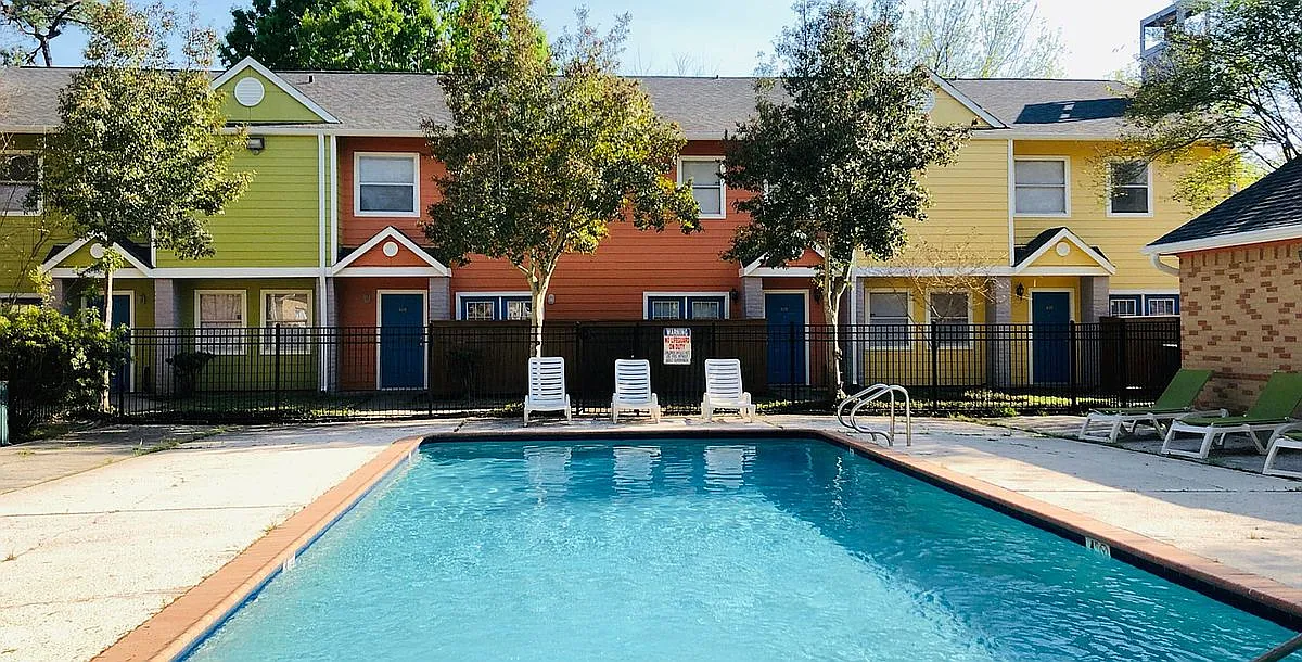 Serena Village 1 Apartments — Photo 1