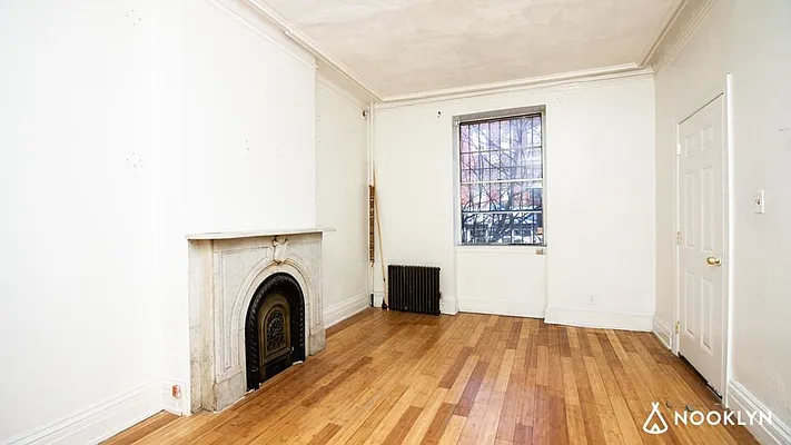 Rented by Nooklyn NYC LLC | media 16