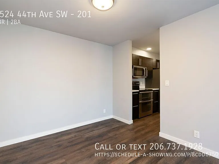 4524 44th Ave SW #201 — Photo 8