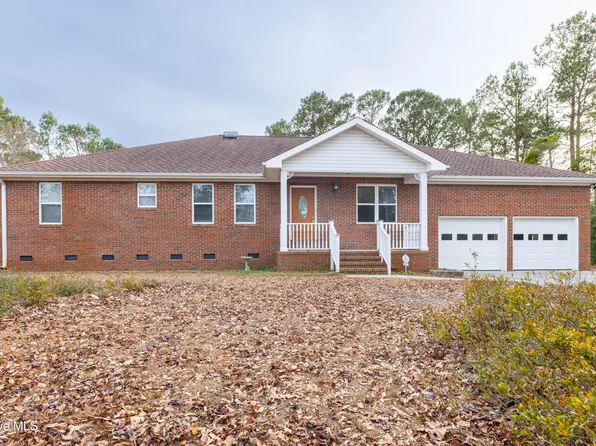 55 Batson Road, Hampstead, NC 28443