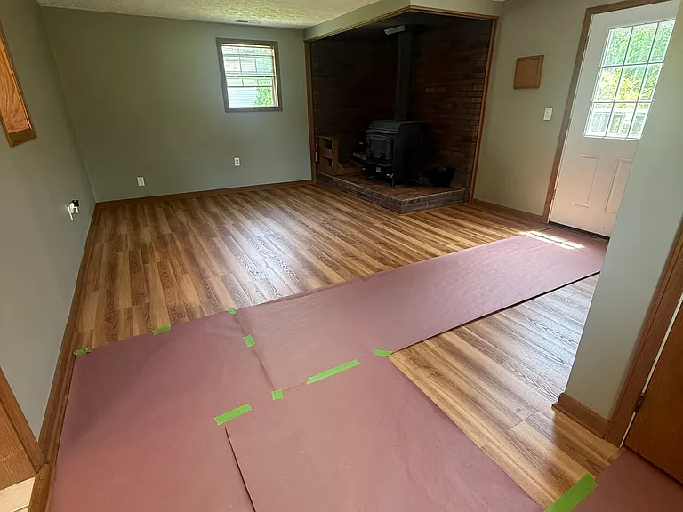 7748 Crestwood Ln — Photo 2