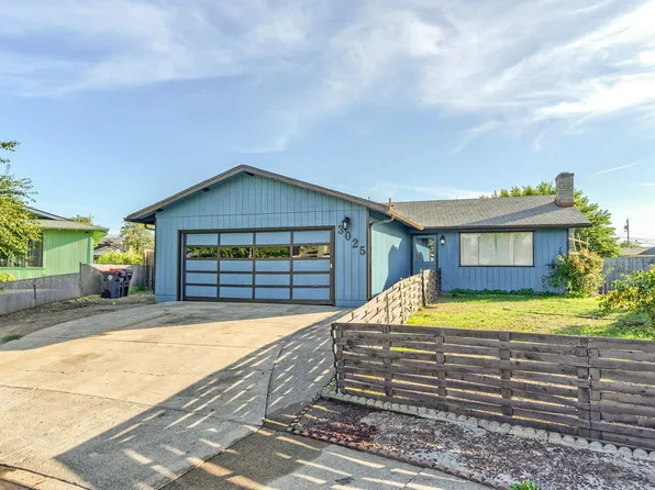 3025 Shelterwood Cir, Medford, OR 97501