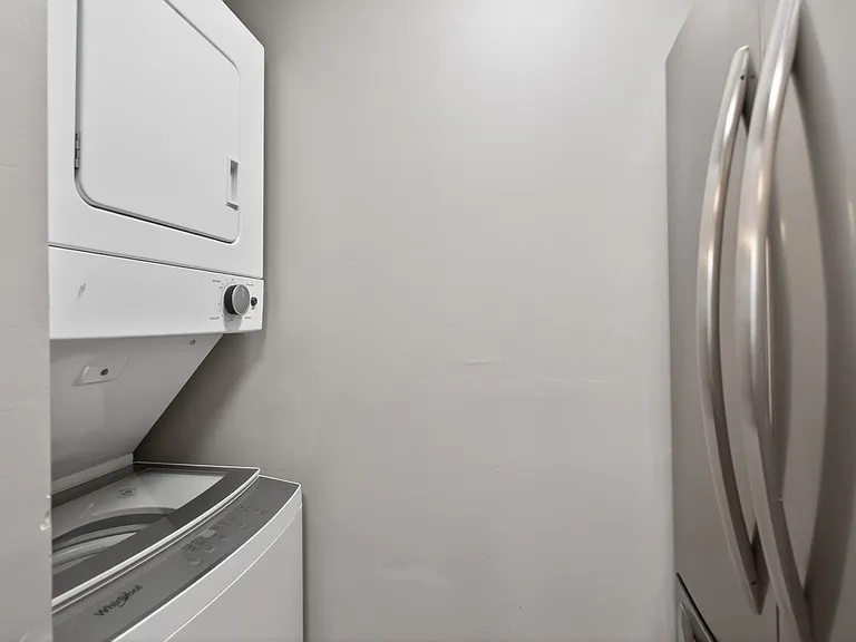 3528 Dublin Ct — Photo 9