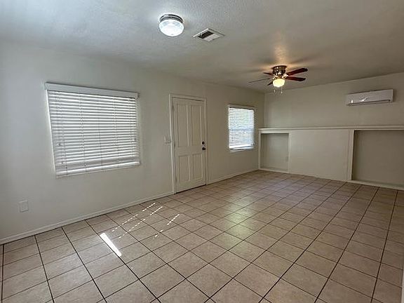 4th image of 173 S 6th Ave