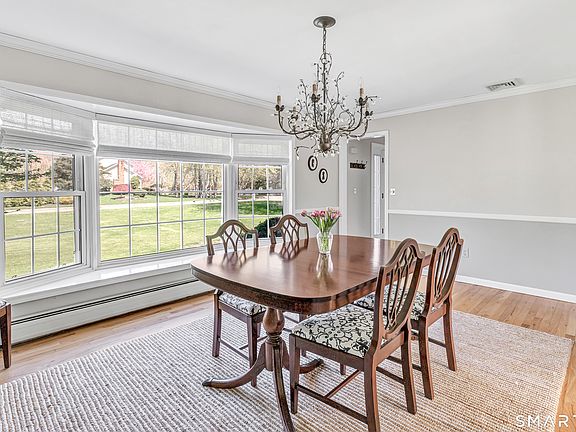 5th image of 73 Field Rock Road