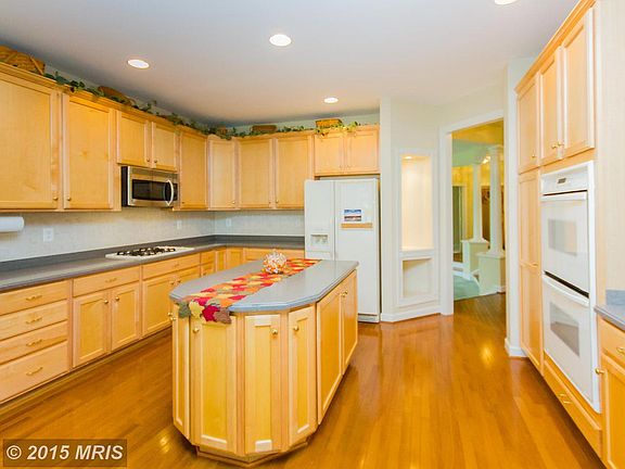 5th image of 3919 Arbor Crest Way