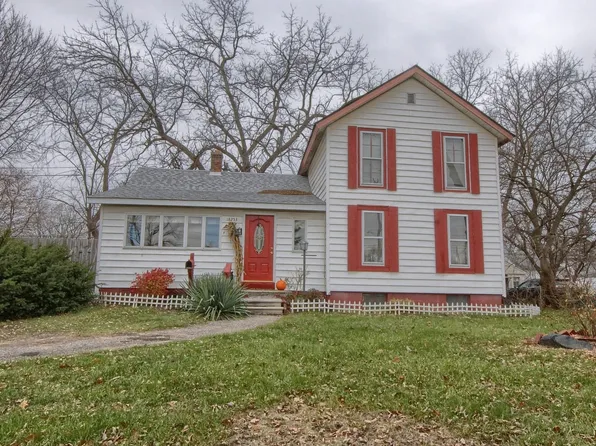 18253 Beech Daly Rd, Redford, MI 48240