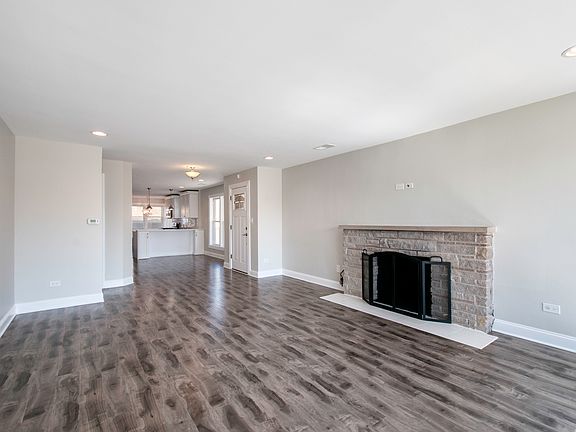 5th image of 5308 Oakdale Dr