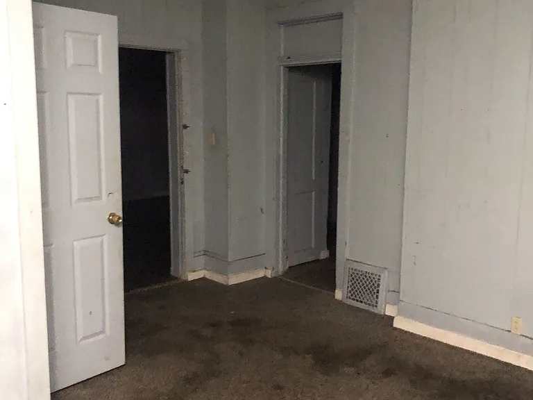1911 N Jasper St — Photo 23