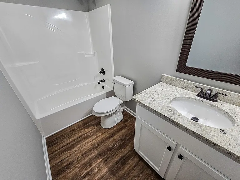 1505 Green Ln — Photo 18