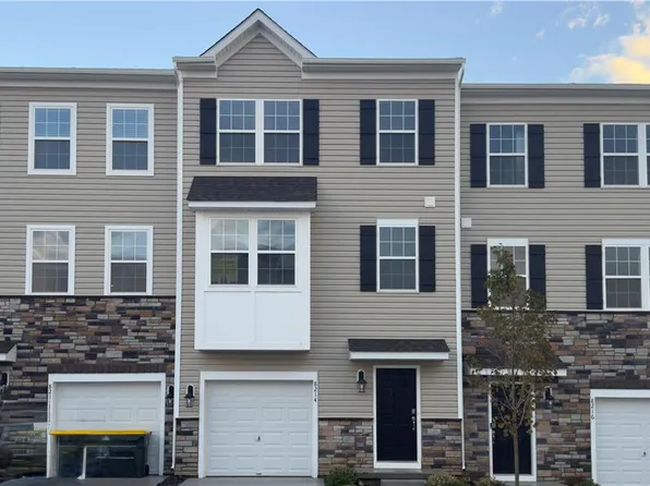 8214 Alexander Ct, Upper Macungie Township, PA 18031