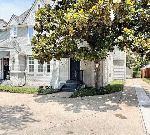 3rd image of 4212 University Blvd