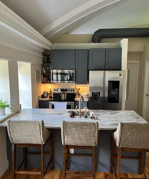 2315 Park Ave #3B — Photo 2