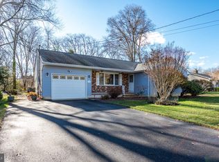 306 Riviera Dr, Forked River, NJ 08731