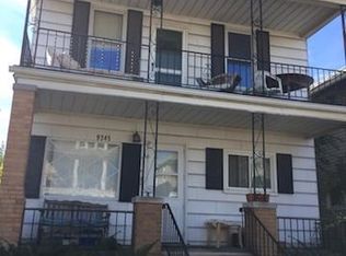 9345 Charest St, Hamtramck, MI 48212
