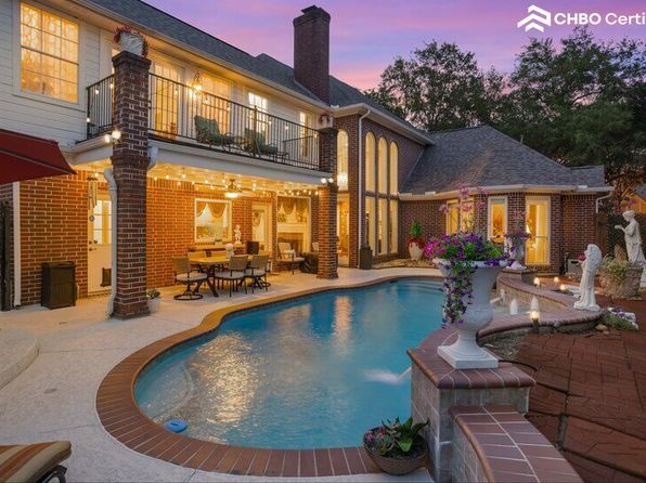 3402 Haywood Ct