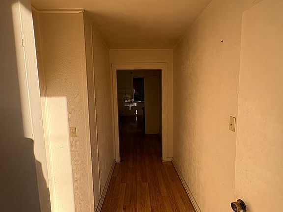 2nd image of 3139 California St