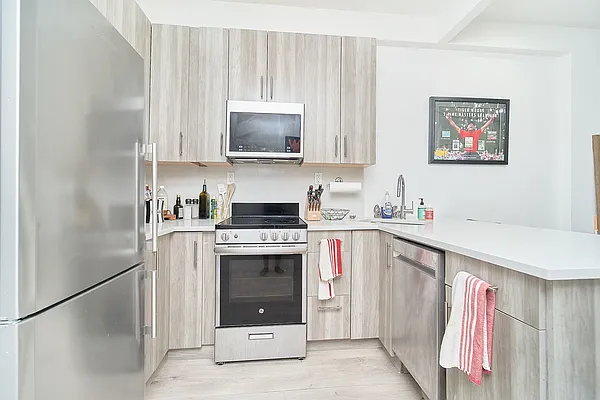 Rented by Living New York | media 2