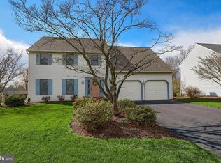 994 Mill Mar Rd, Lancaster, PA 17601