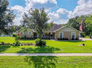 4212 Hawkins Rd, Plant City, FL 33567