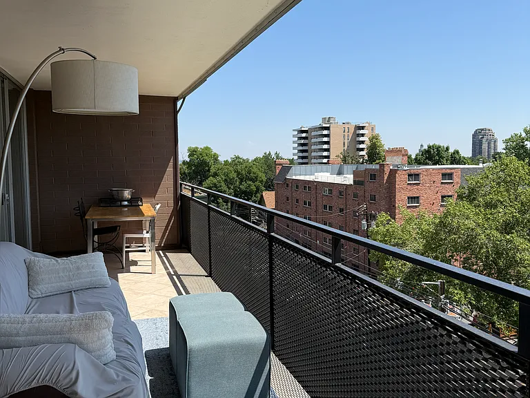 1200 Vine St #6A — Photo 16