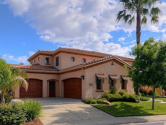 2nd image of 1706 Palomares Way