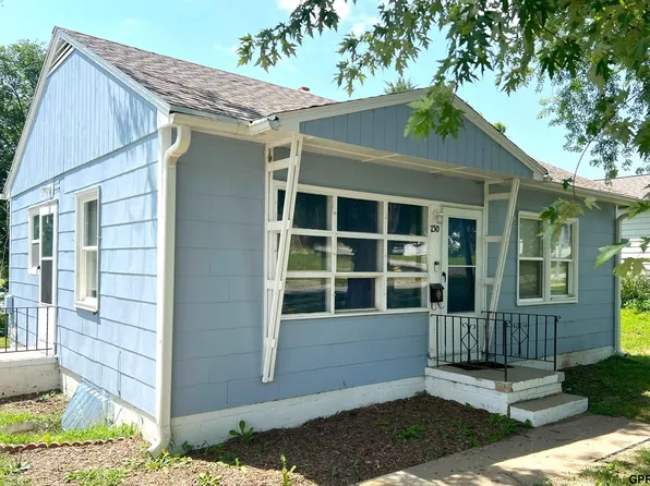 750 N 78th St, Omaha, NE 68114
