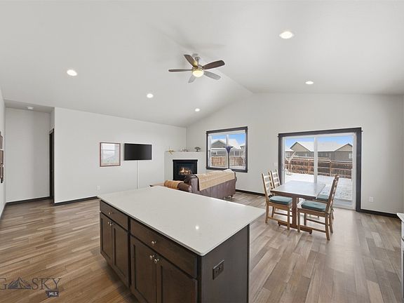 5th image of 2628 Meriwether Dr S