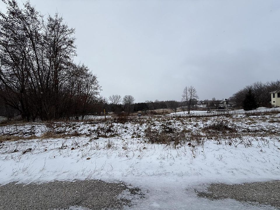 2nd image of Lt3B CEDARVIEW DRIVE