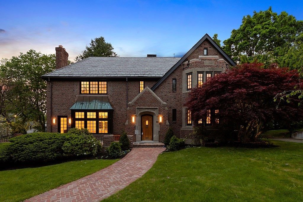 85 Willard Rd, Brookline, MA 02445 Zillow