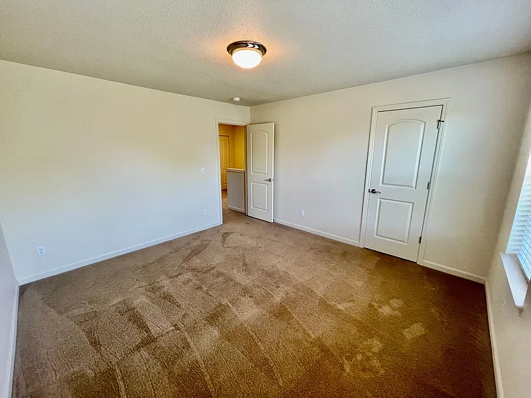 12947 NW Clement Ln — Photo 17