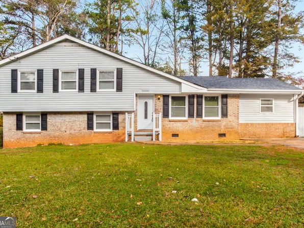 2728 Shelley Ln, Ellenwood, GA 30294