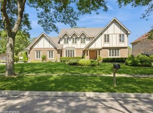 1600 Laburnum Rd, Hoffman Estates, IL 60192