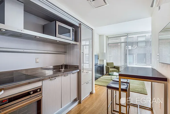 Rented by (Legacy) Elegran | media 23