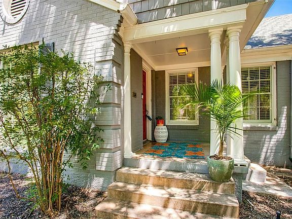 2nd image of 1917 Old Orchard Dr
