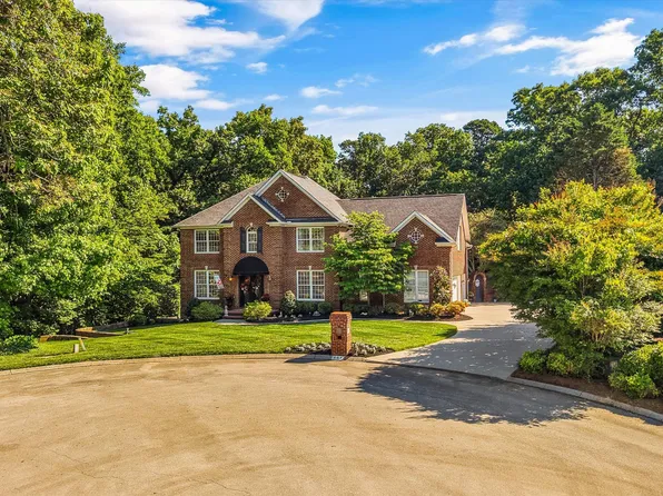 864 Oconnell Dr, Knoxville, TN 37934