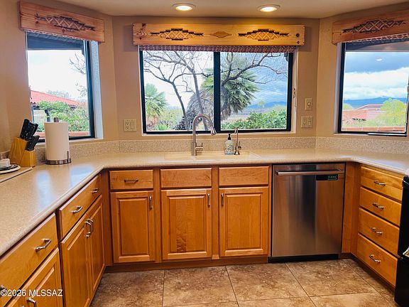 4th image of 3307 S Calle Del Albano