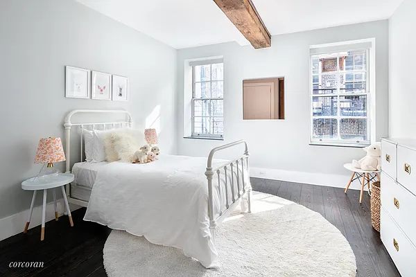 Sold by Corcoran | media 25